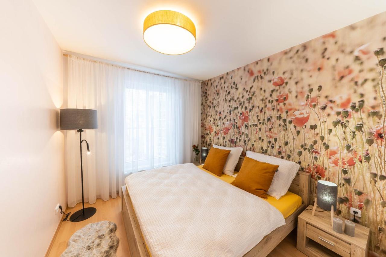 Apartman Lipa Liberec Eksteriør billede