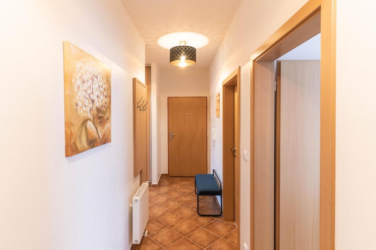 Apartman Lipa Liberec Eksteriør billede