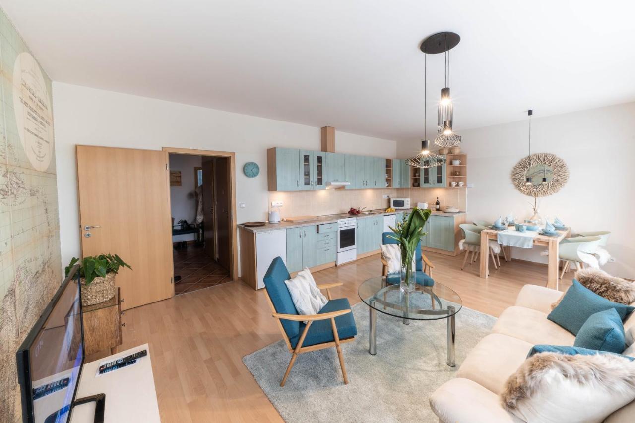 Apartman Lipa Liberec Eksteriør billede